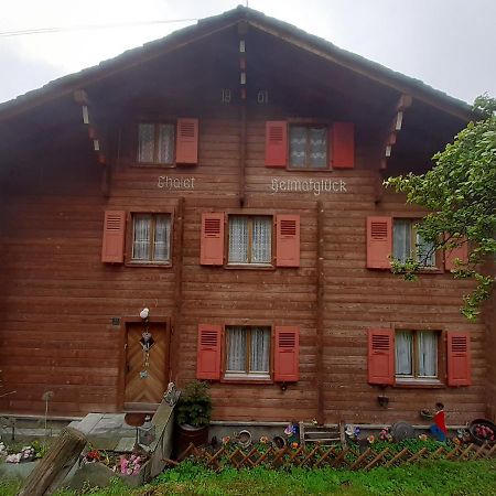 Ferienwohnung Chalet Heimatglück Embd Exterior foto